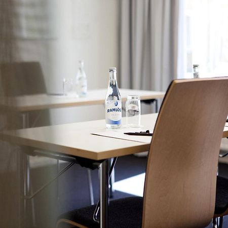 Elite Plaza Oernskoeldsvik Hotel Bagian luar foto