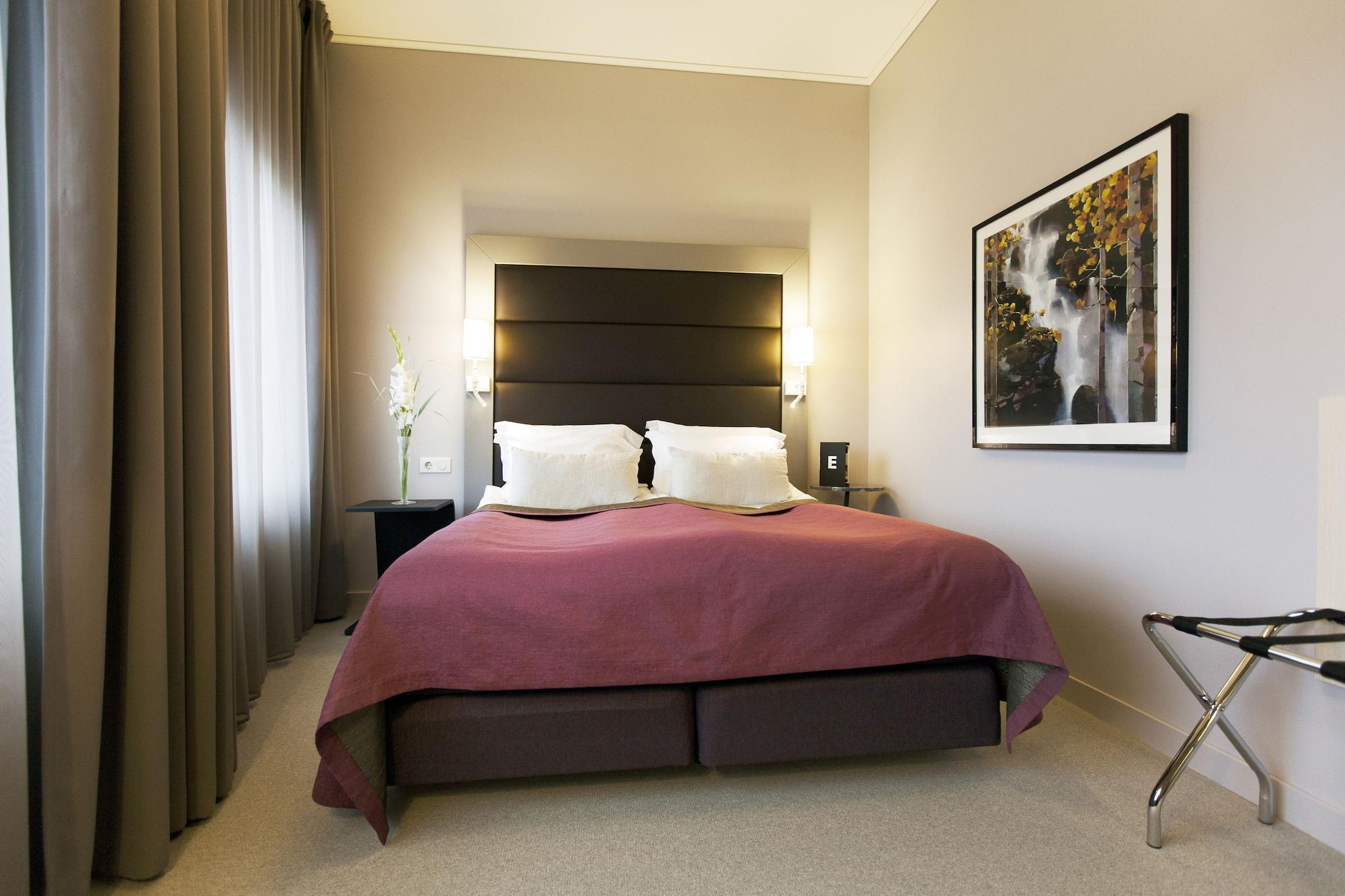 Elite Plaza Oernskoeldsvik Hotel Bagian luar foto
