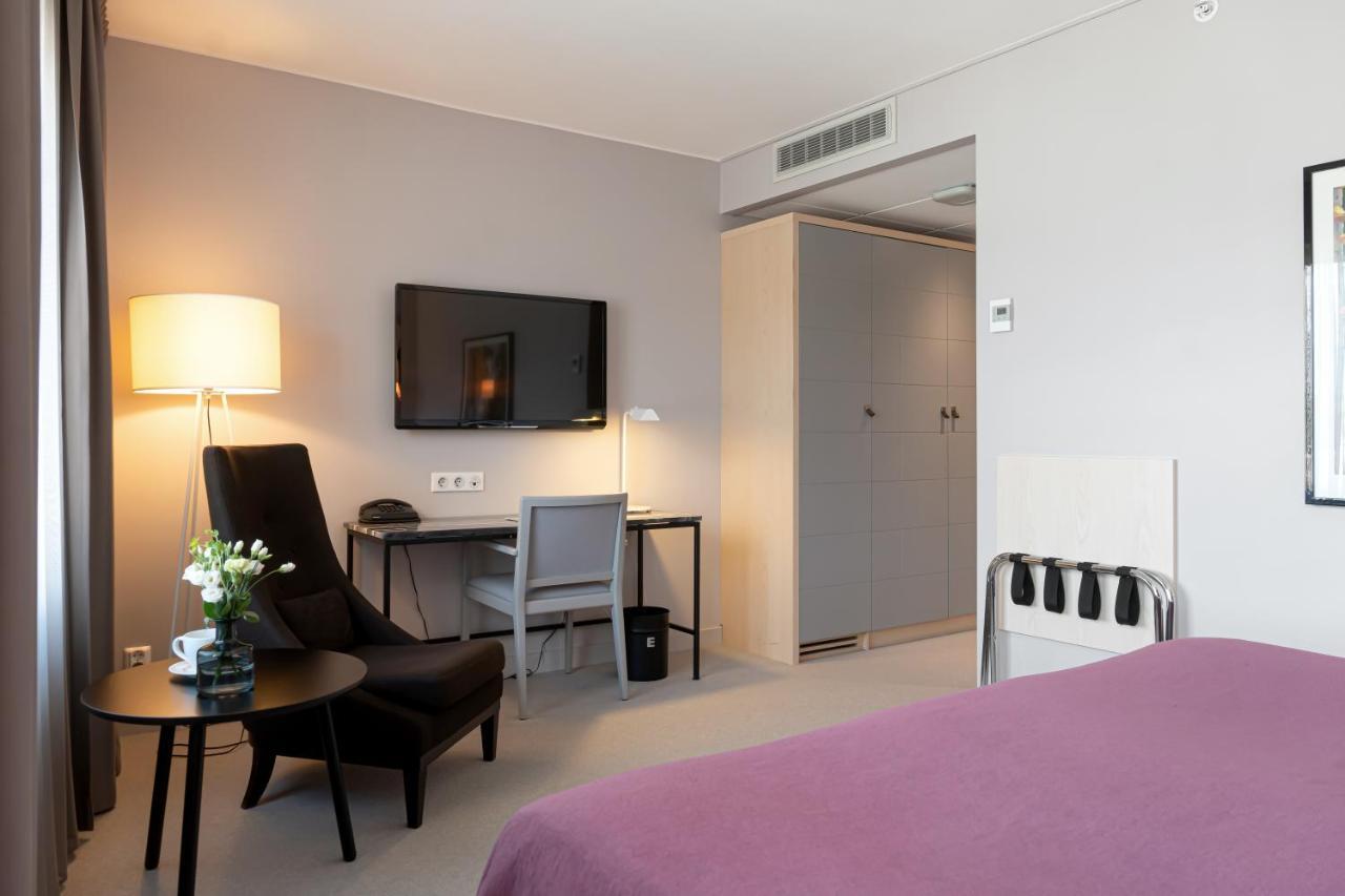 Elite Plaza Oernskoeldsvik Hotel Bagian luar foto